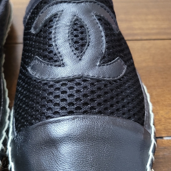 AUTHENTIC CC CHANEL ESPADRILLES 38 EU - Picture 8 of 11